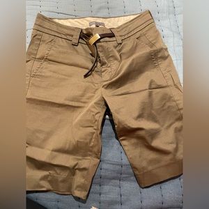 Vintage Vince Bermudian shorts
